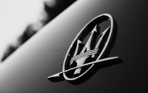 Maserati symbol